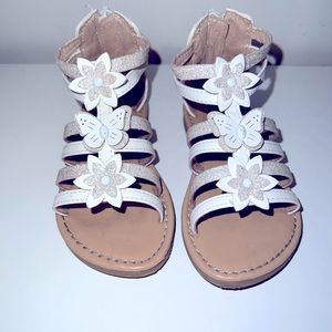 Toddler girl size 7 Falls creek sandals